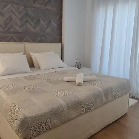 アパート Maryland:luxurious Penthouse In Chania *